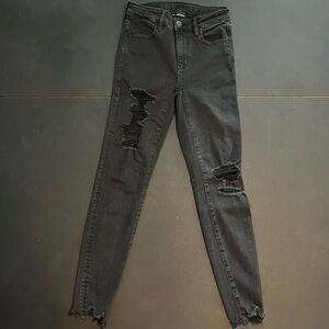 American Eagle High Rise Ripped Jeans - Never Worn!